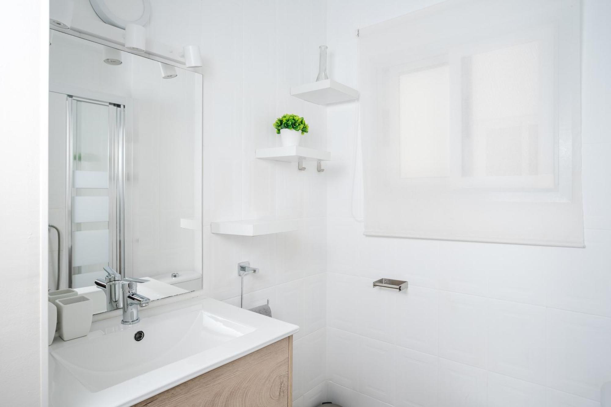Acogedor Piso Con Balcon Leilighet Sevilla Eksteriør bilde